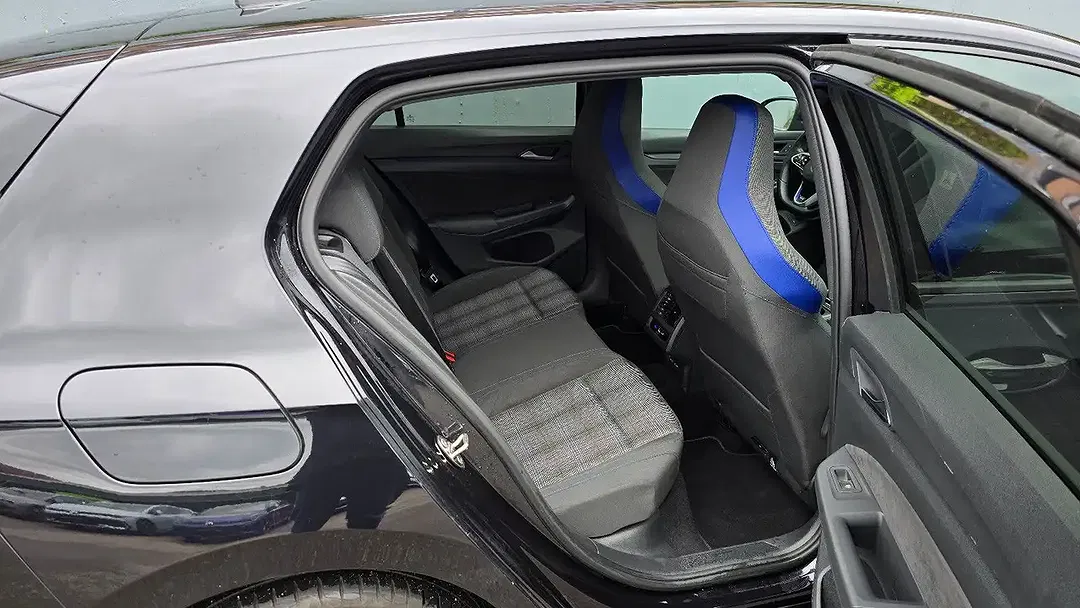 Volkswagen Golf - Thumbnail 8
