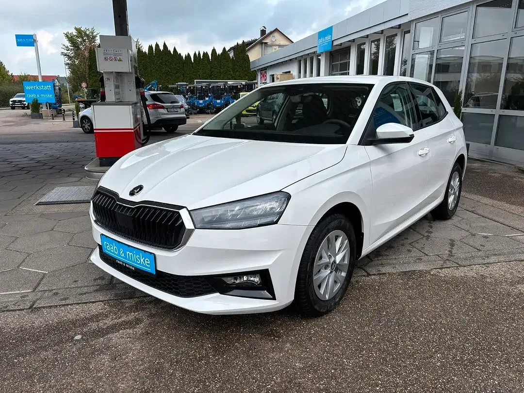 Skoda Fabia - Thumbnail 2