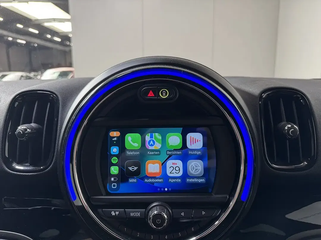 MINI Cooper Countryman - Thumbnail 15