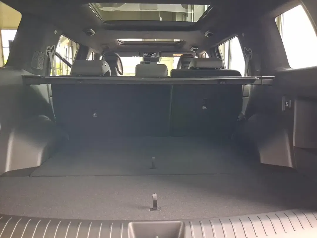 Hyundai SANTA FE - Thumbnail 15