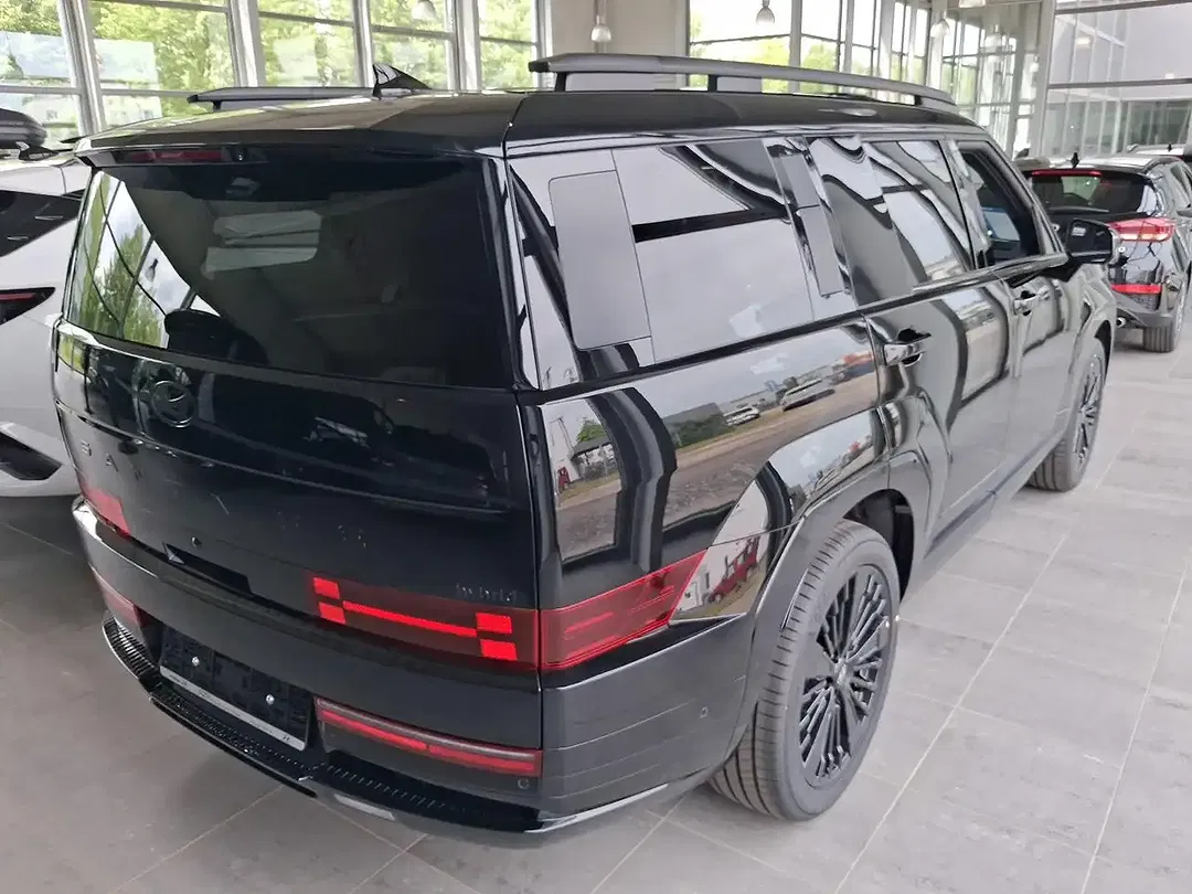 Hyundai SANTA FE - Thumbnail 6