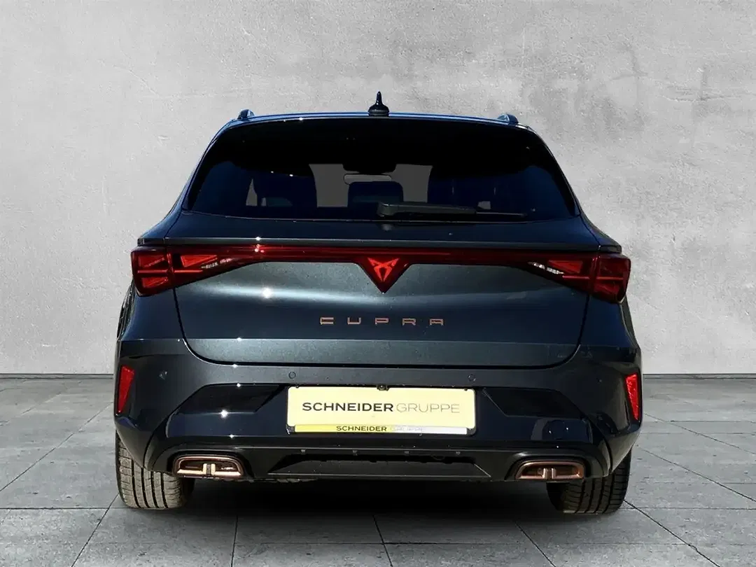 CUPRA Leon - Thumbnail 4