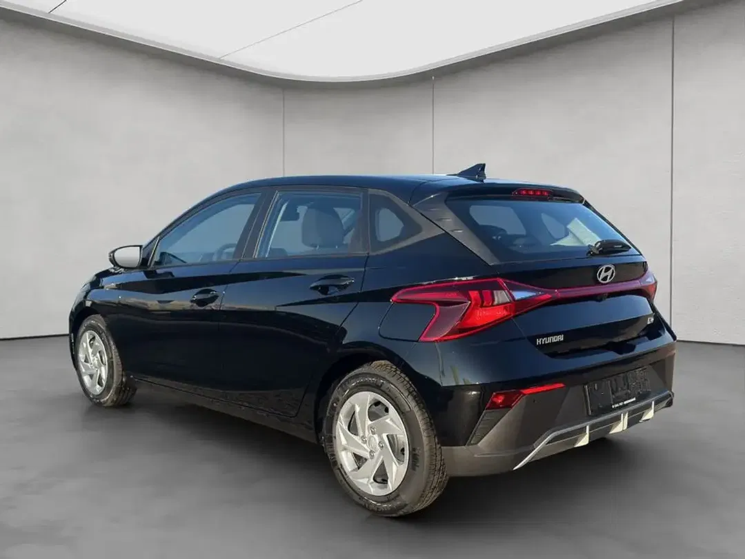 Hyundai i20 - Thumbnail 3