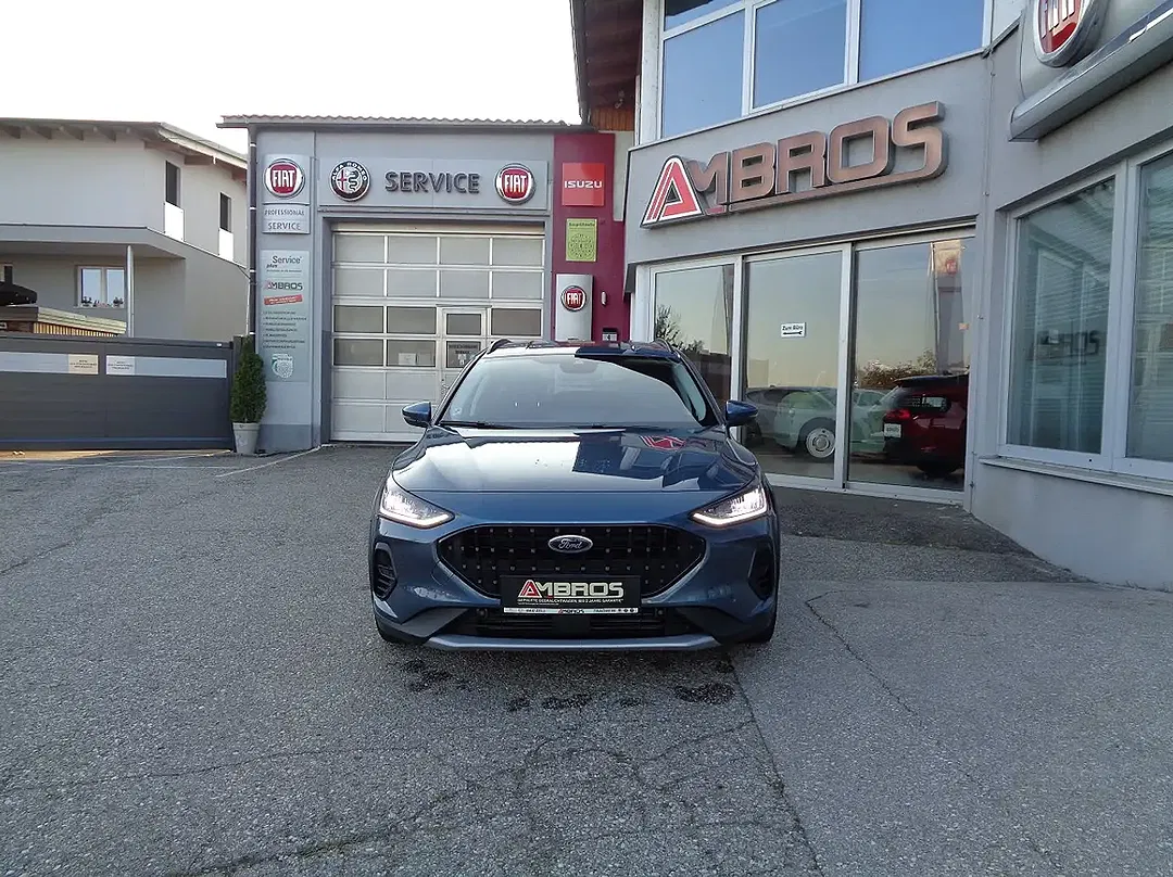 Ford Focus - Thumbnail 2