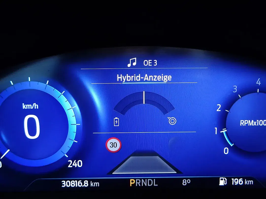 Ford Focus - Thumbnail 9