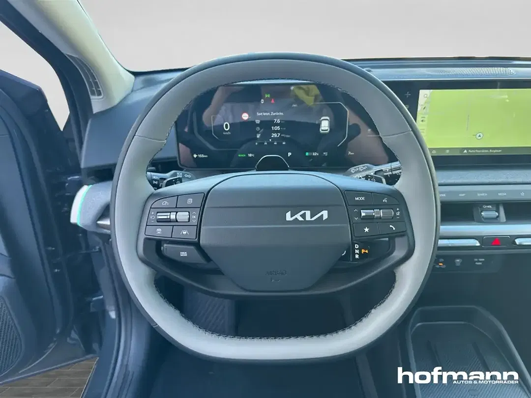 Kia EV4 - Thumbnail 11