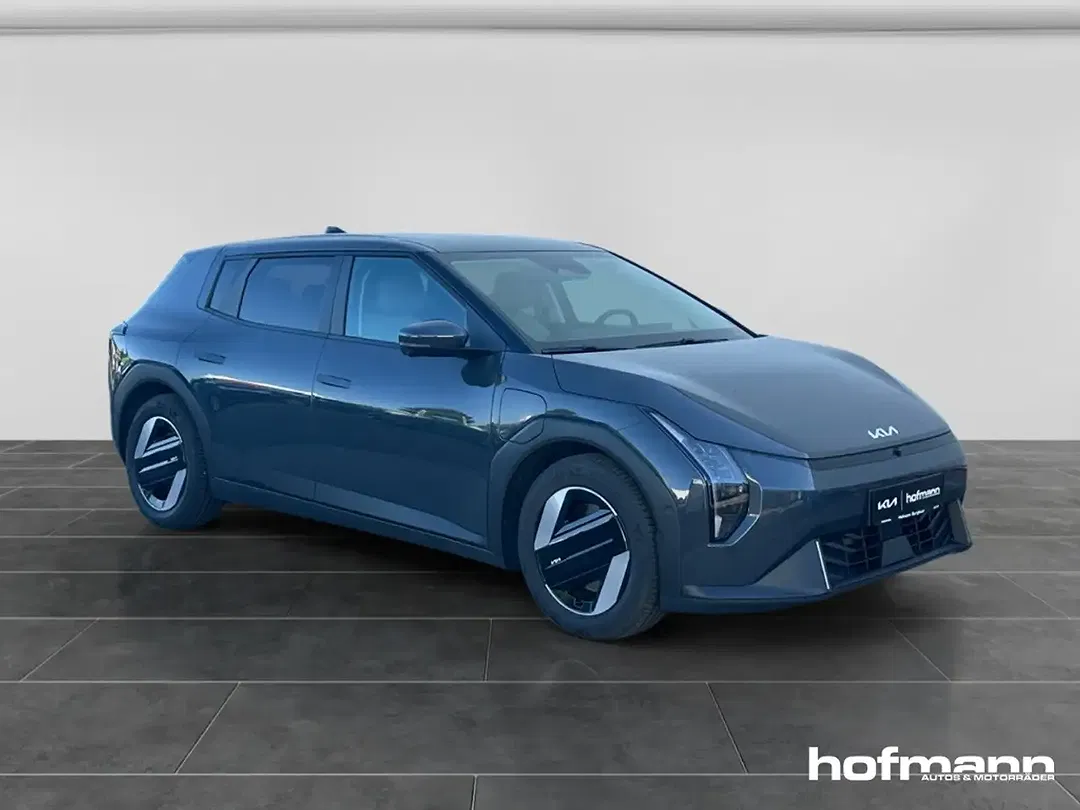 Kia EV4 - Thumbnail 7