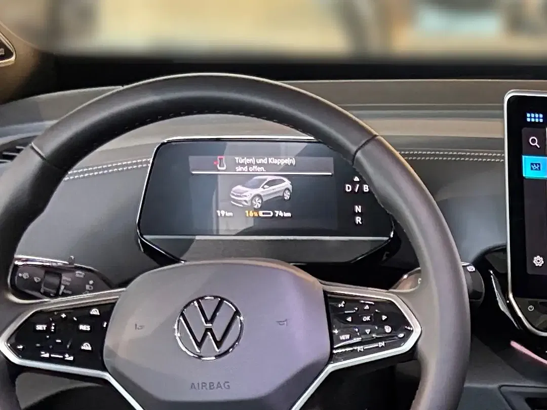 Volkswagen ID.4 - Thumbnail 10