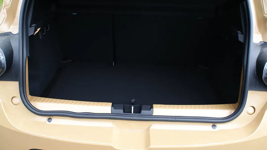 Dacia Sandero - Thumbnail 10