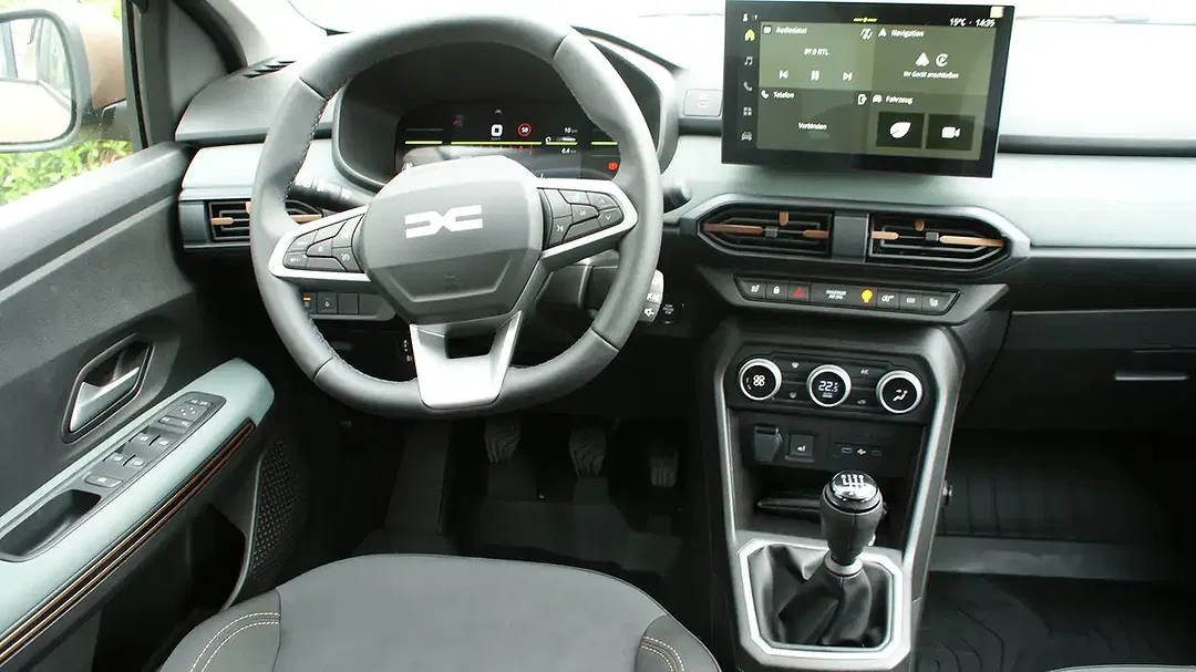Dacia Sandero - Thumbnail 13