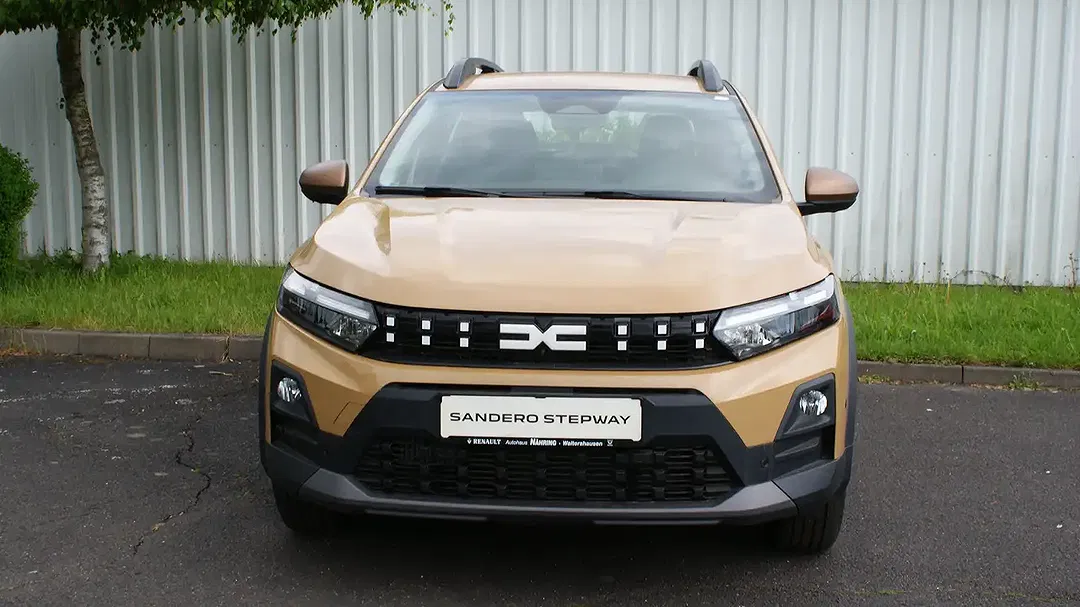 Dacia Sandero - Thumbnail 3