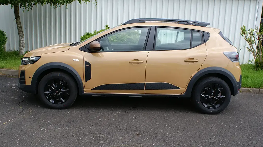 Dacia Sandero - Thumbnail 8