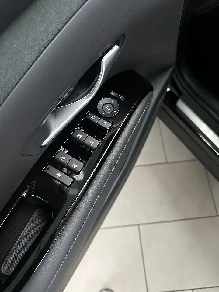 Hyundai TUCSON - Thumbnail 5