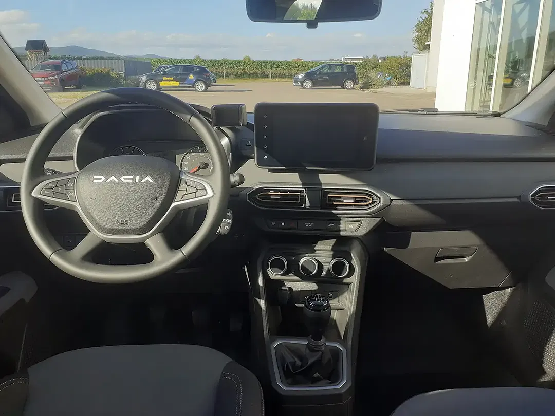 Dacia Sandero - Thumbnail 8