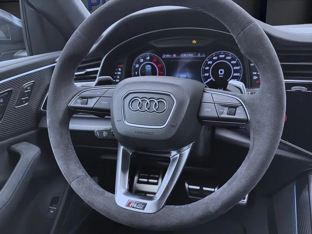 Audi RS Q8 - Thumbnail 13