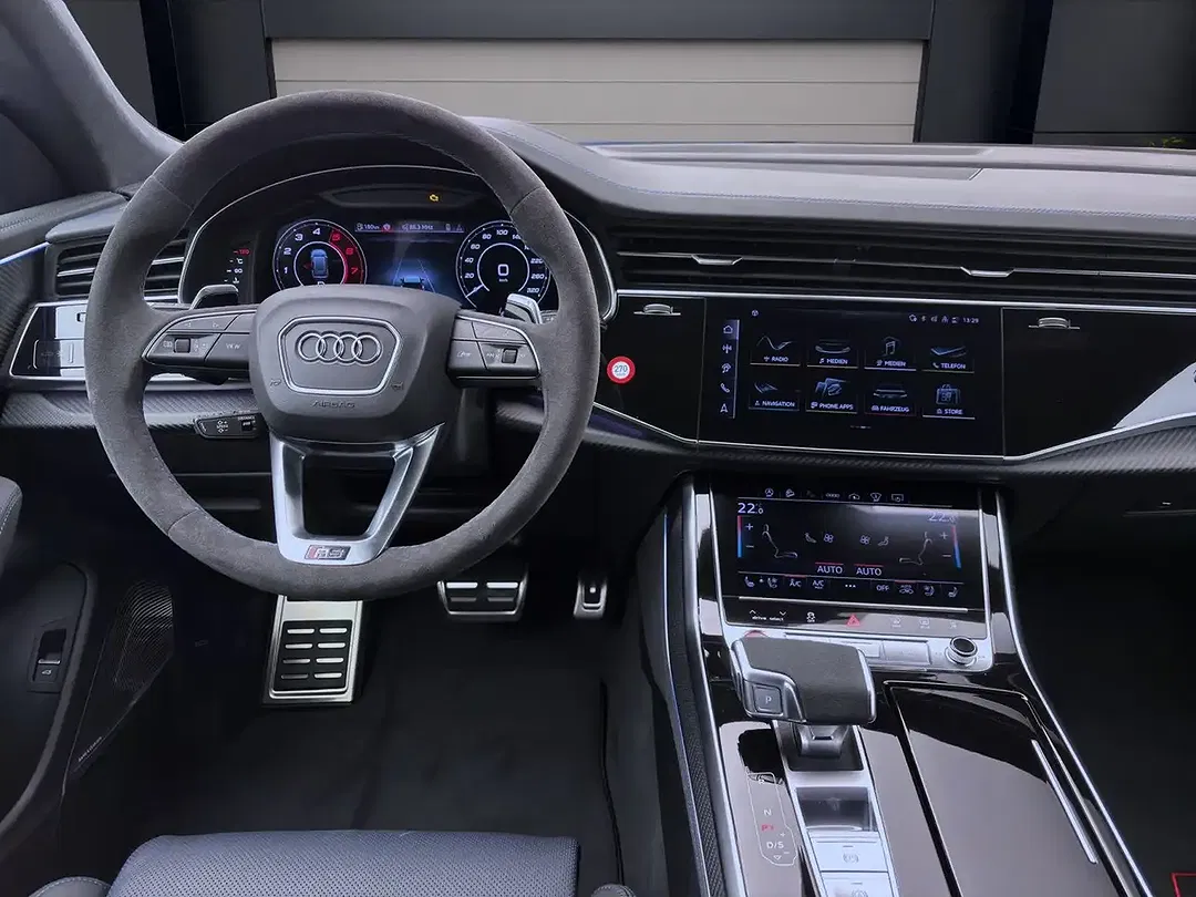 Audi RS Q8 - Thumbnail 14