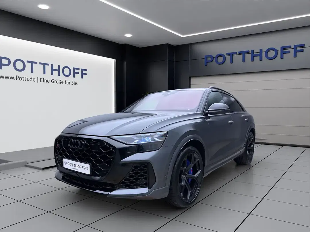Audi RS Q8 - Thumbnail 2