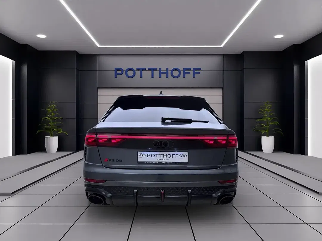 Audi RS Q8 - Thumbnail 4