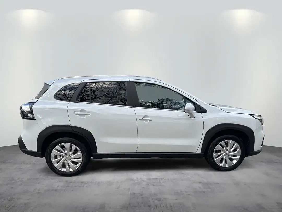 Suzuki S-Cross - Thumbnail 4