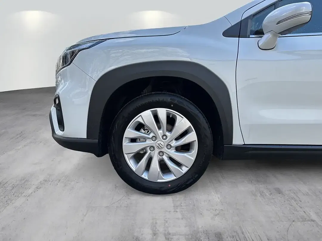 Suzuki S-Cross - Thumbnail 8