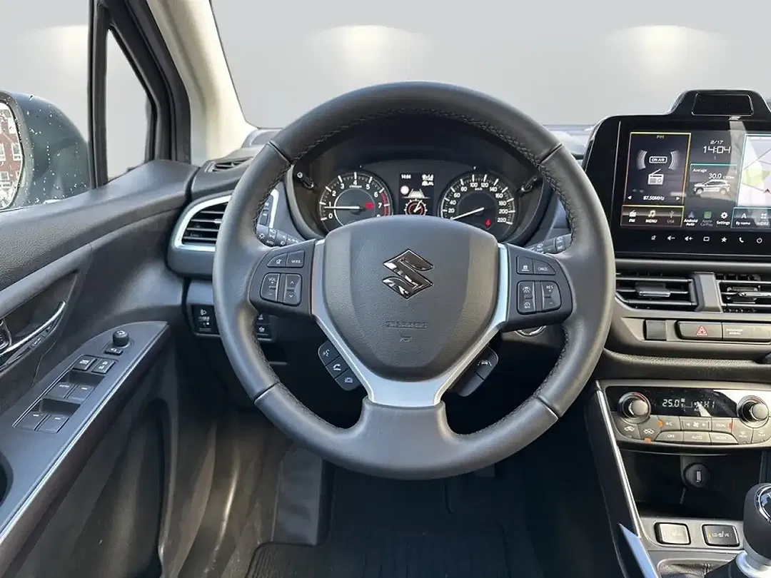 Suzuki S-Cross - Thumbnail 9