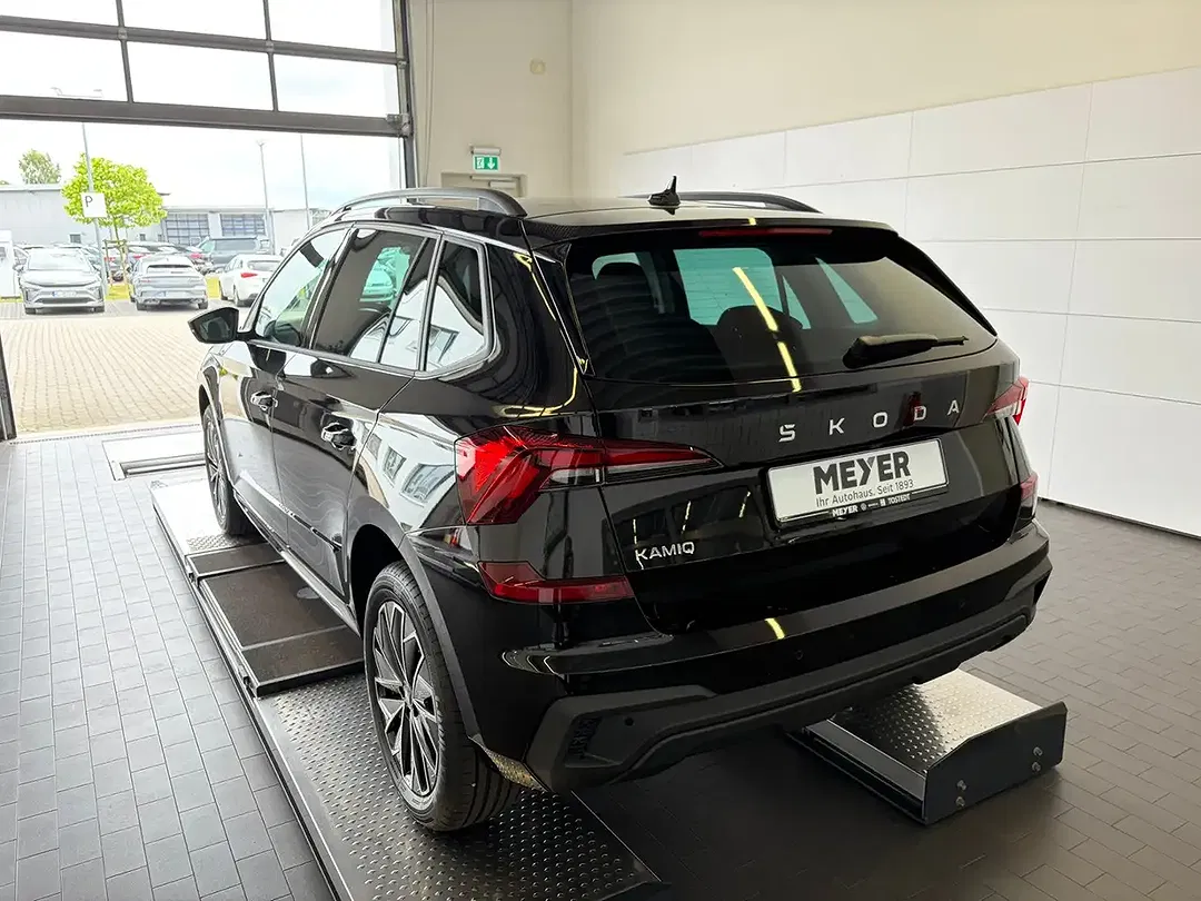 Skoda Kamiq - Thumbnail 3