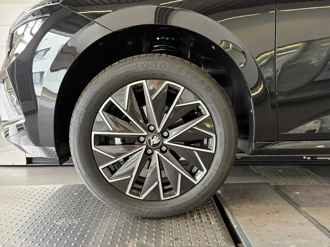 Skoda Kamiq - Thumbnail 4