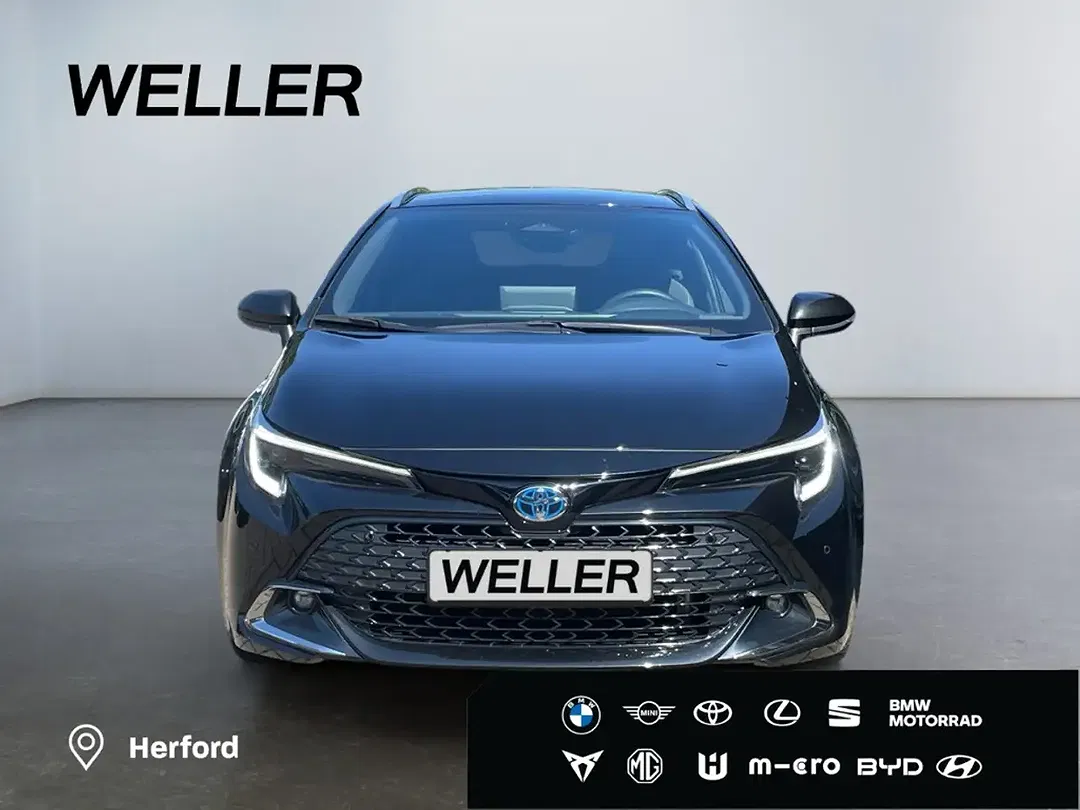 Toyota Corolla - Thumbnail 2