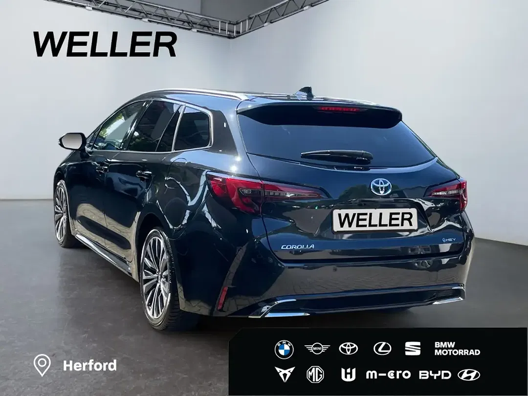 Toyota Corolla - Thumbnail 6