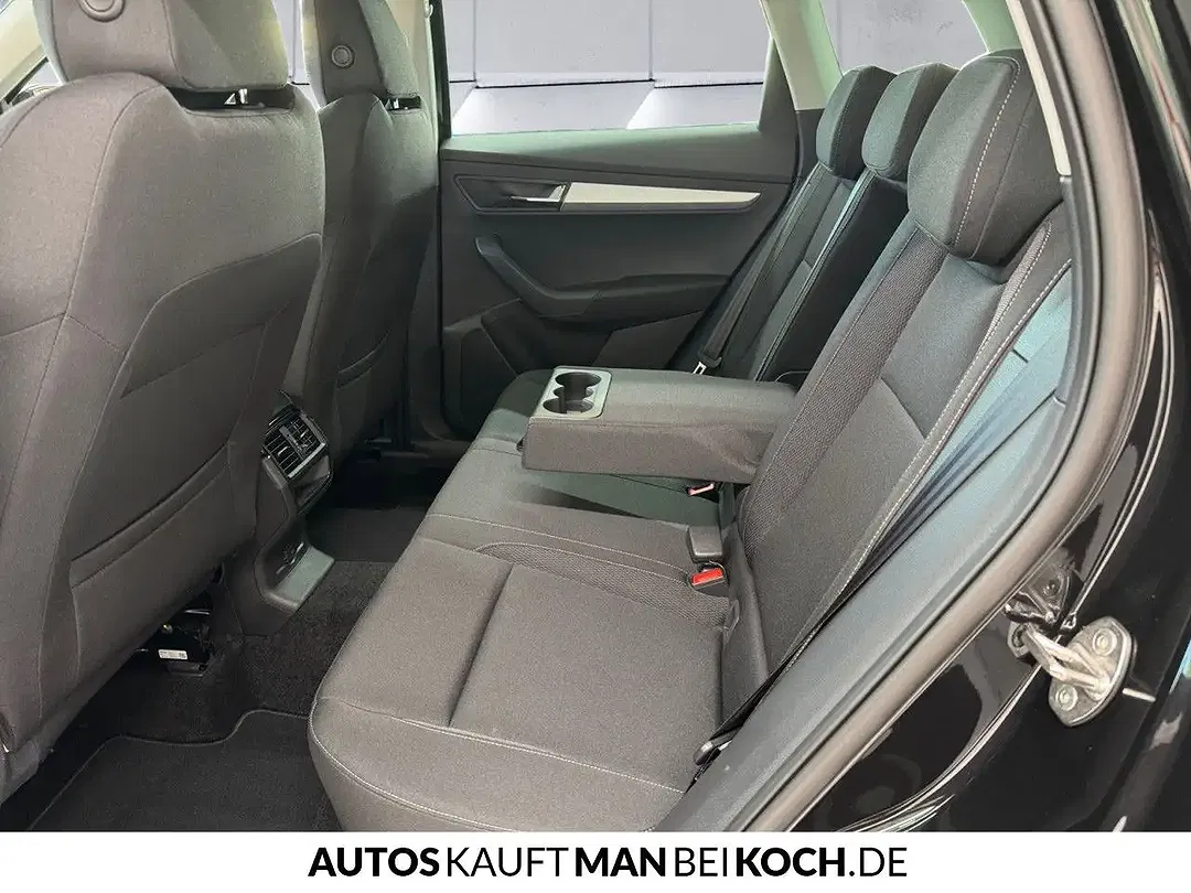 Skoda Karoq - Thumbnail 6