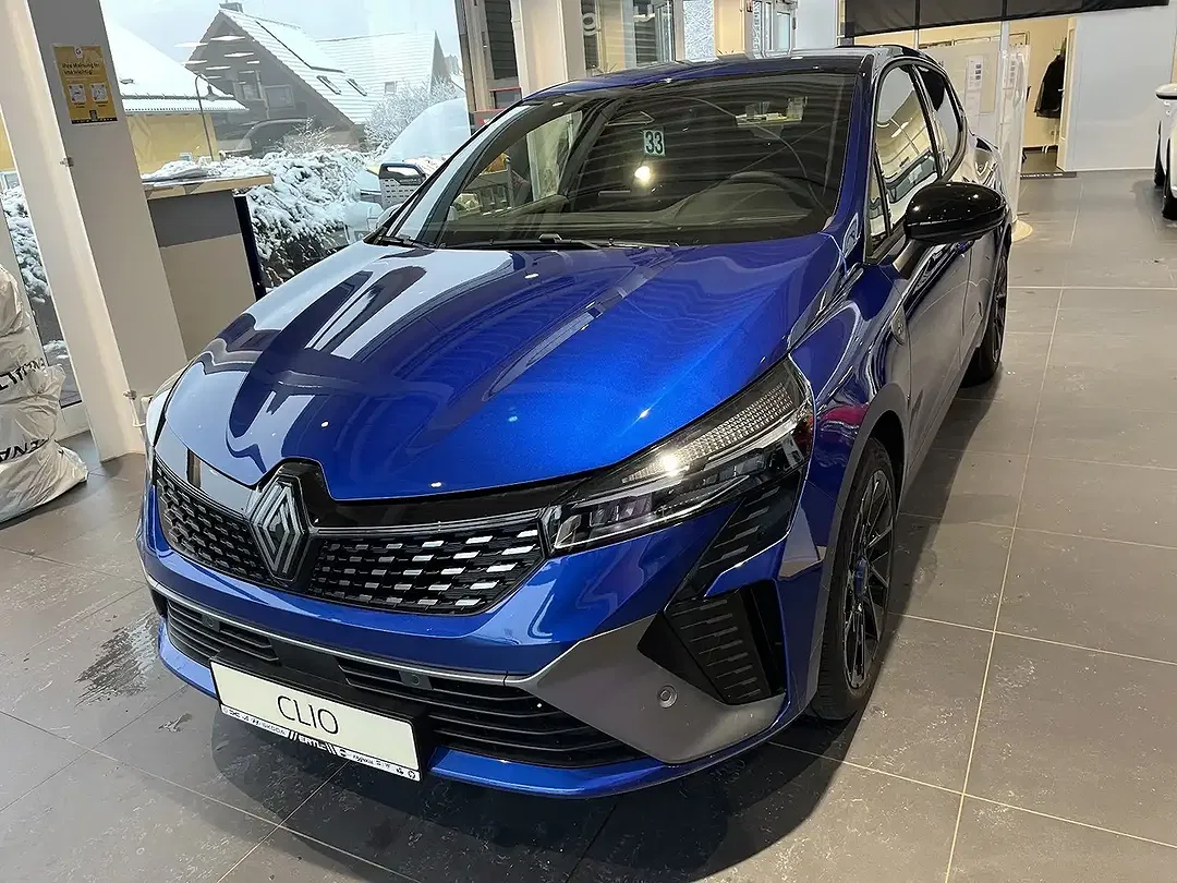 Renault Clio - Thumbnail 1