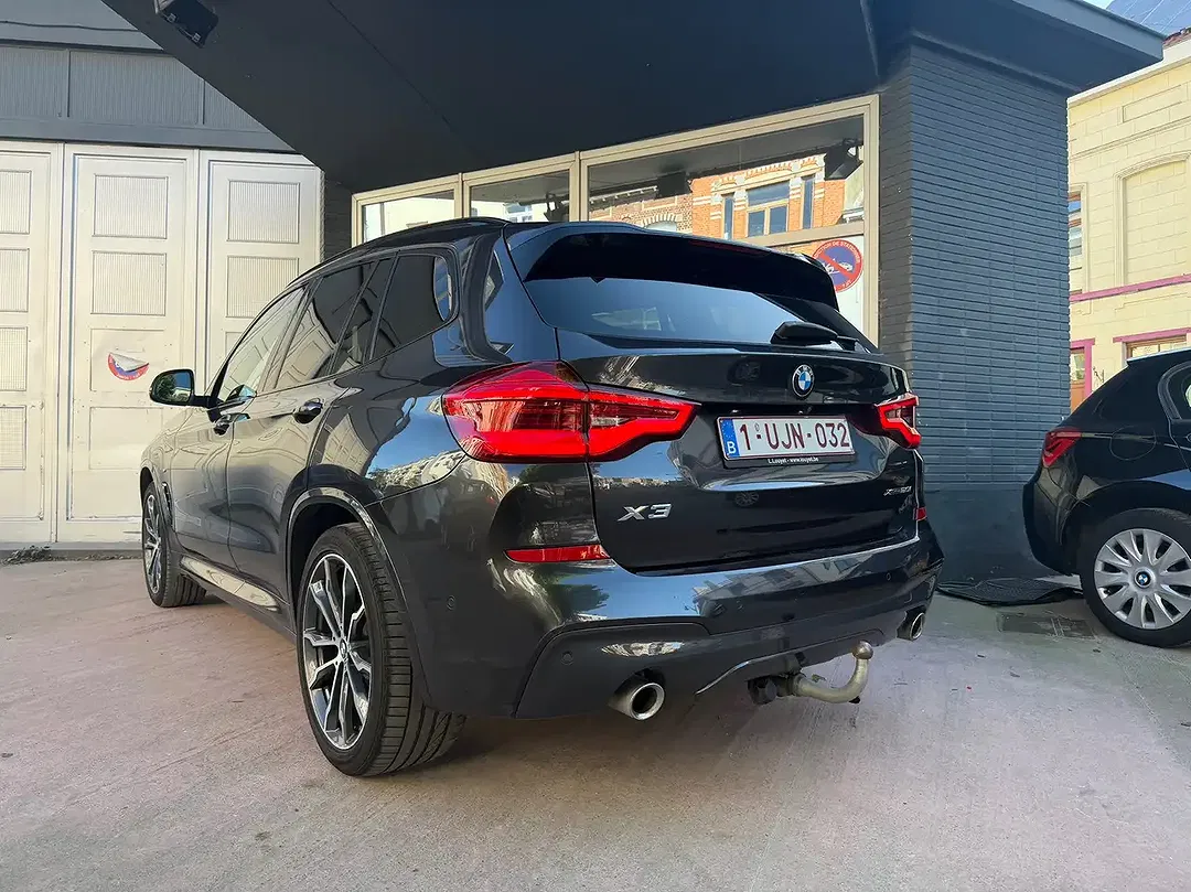 BMW X3 - Thumbnail 6