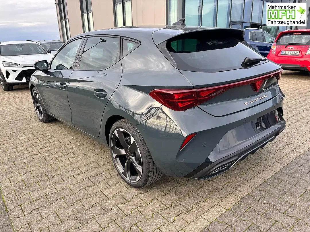 CUPRA Leon - Thumbnail 11
