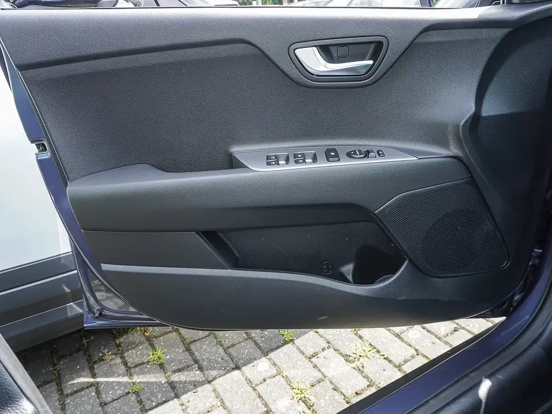 Kia Stonic - Thumbnail 14