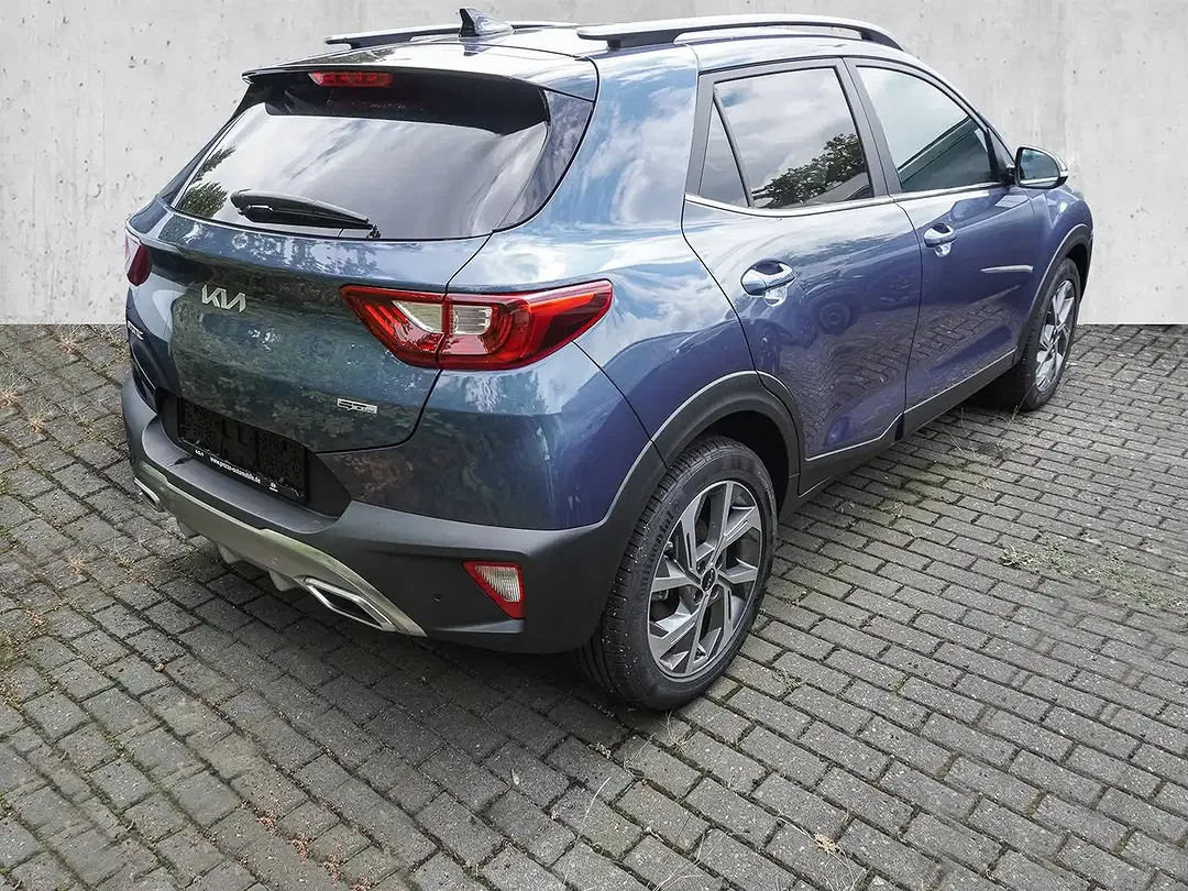 Kia Stonic - Thumbnail 2