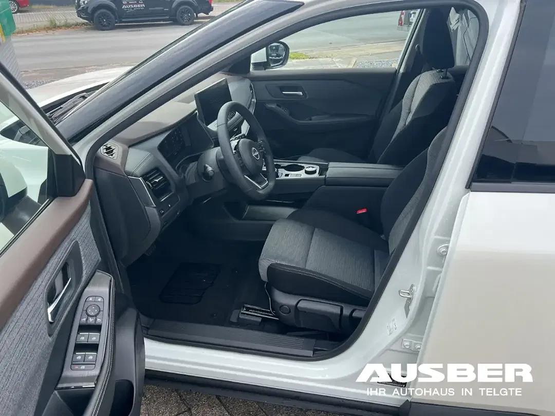 Nissan X-Trail - Thumbnail 6