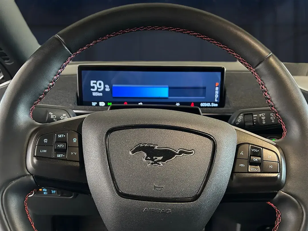 Ford Mustang - Thumbnail 12