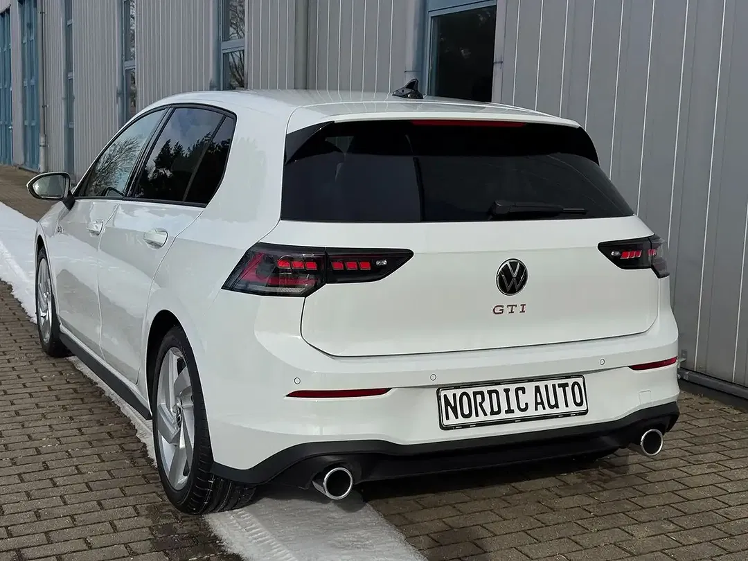 Volkswagen Golf GTI - Thumbnail 5
