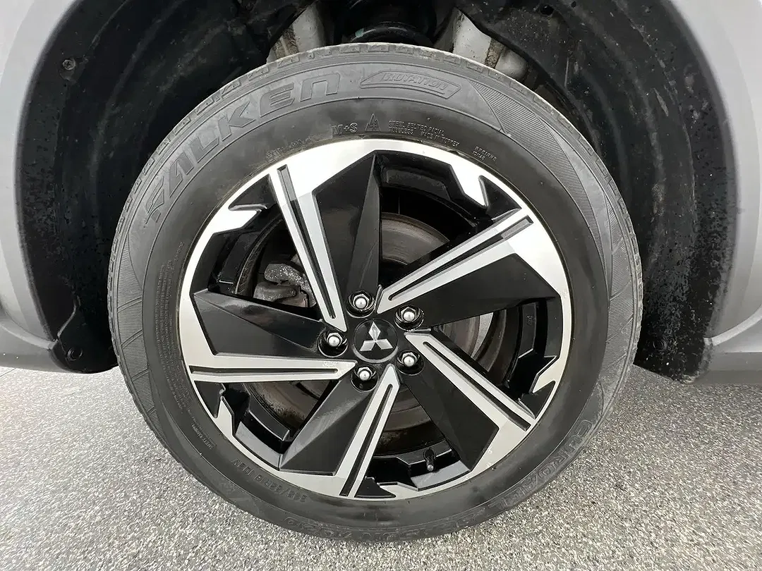 Mitsubishi Eclipse Cross - Thumbnail 10