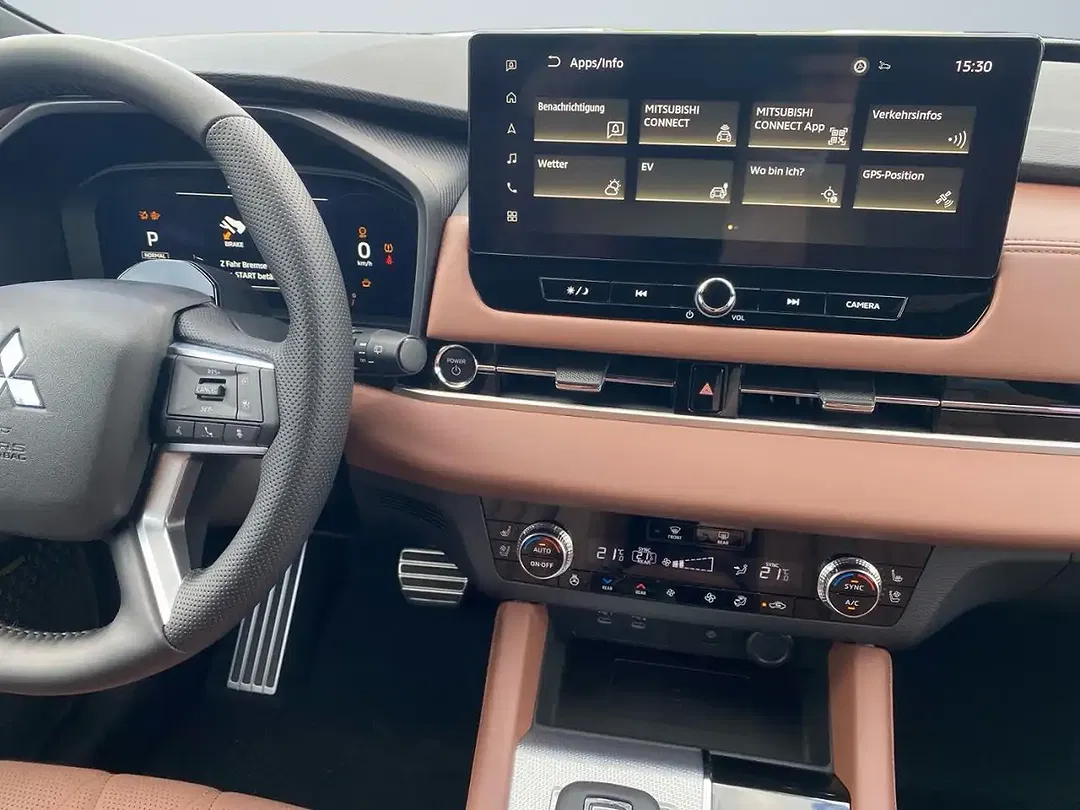 Mitsubishi Outlander - Thumbnail 9