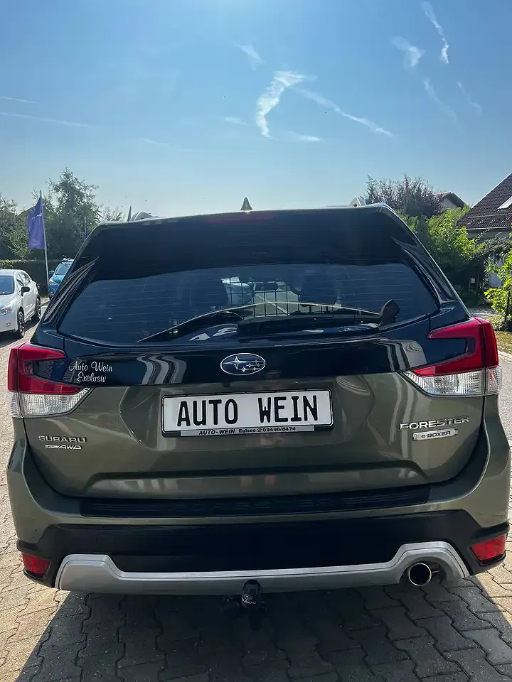 Subaru Forester - Thumbnail 3