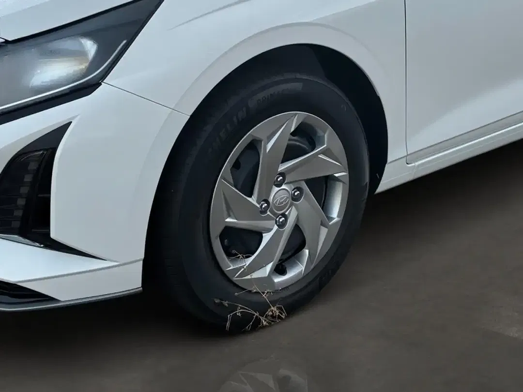 Hyundai i20 - Thumbnail 6