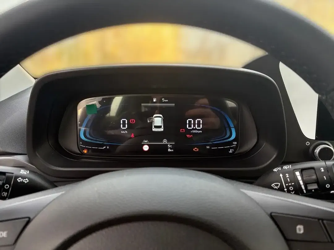 Hyundai i20 - Thumbnail 8