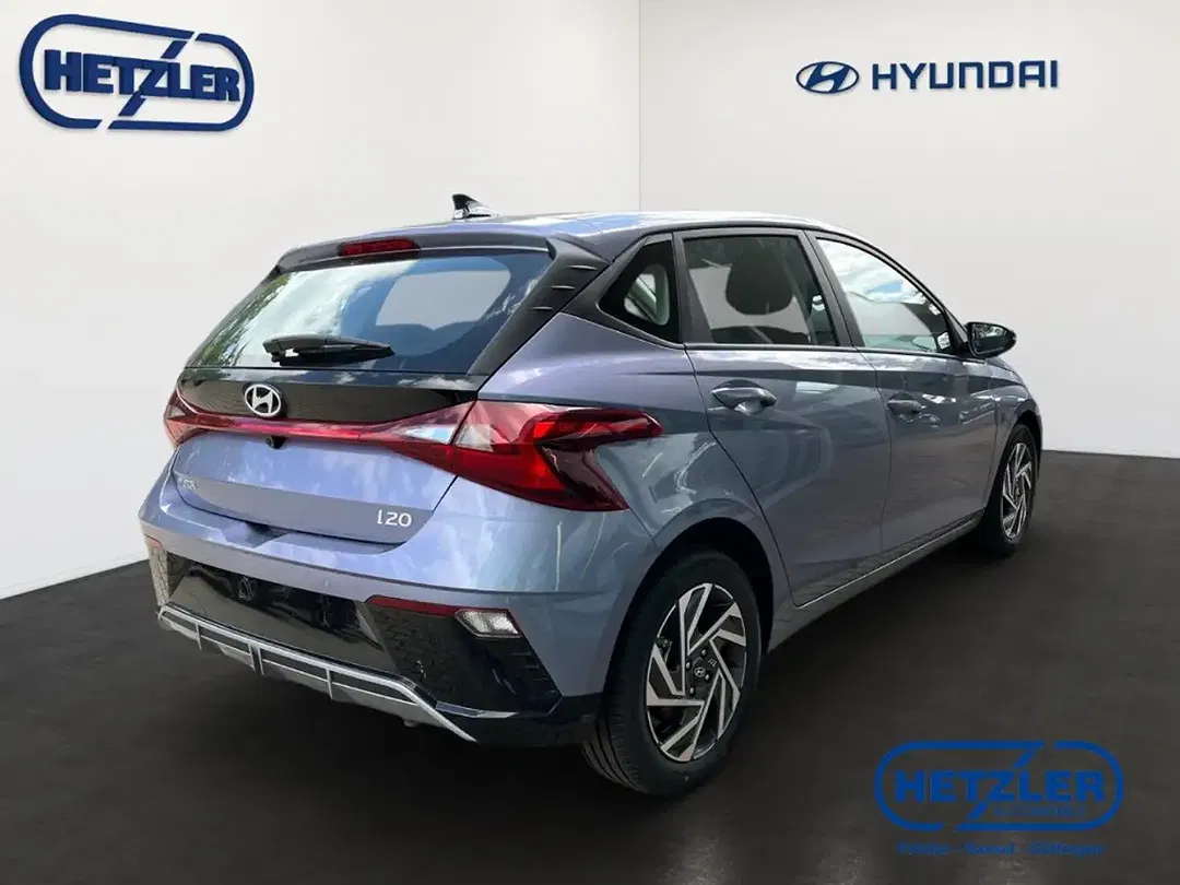 Hyundai i20 - Thumbnail 3
