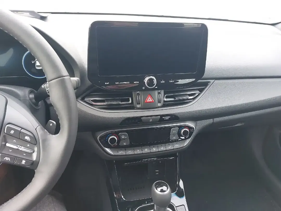 Hyundai i30 - Thumbnail 9