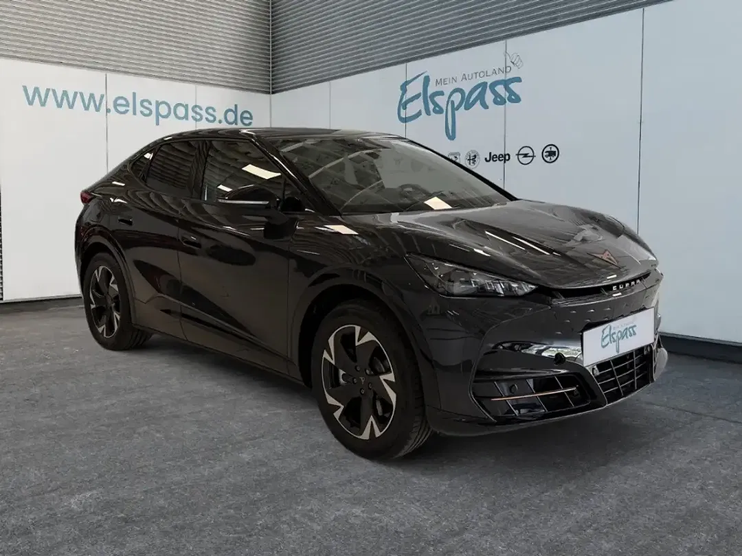CUPRA Tavascan - Thumbnail 2