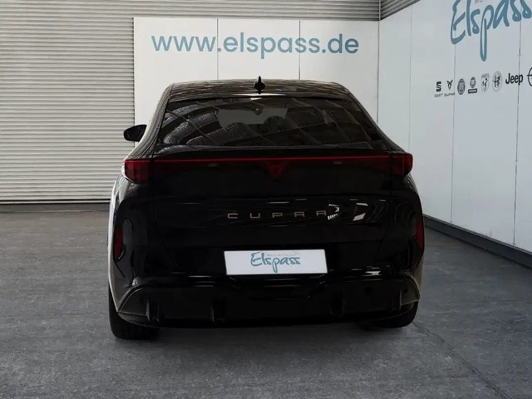 CUPRA Tavascan - Thumbnail 4