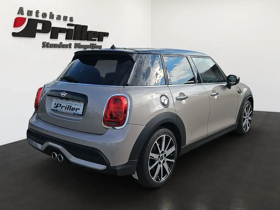 MINI Cooper S - Thumbnail 3