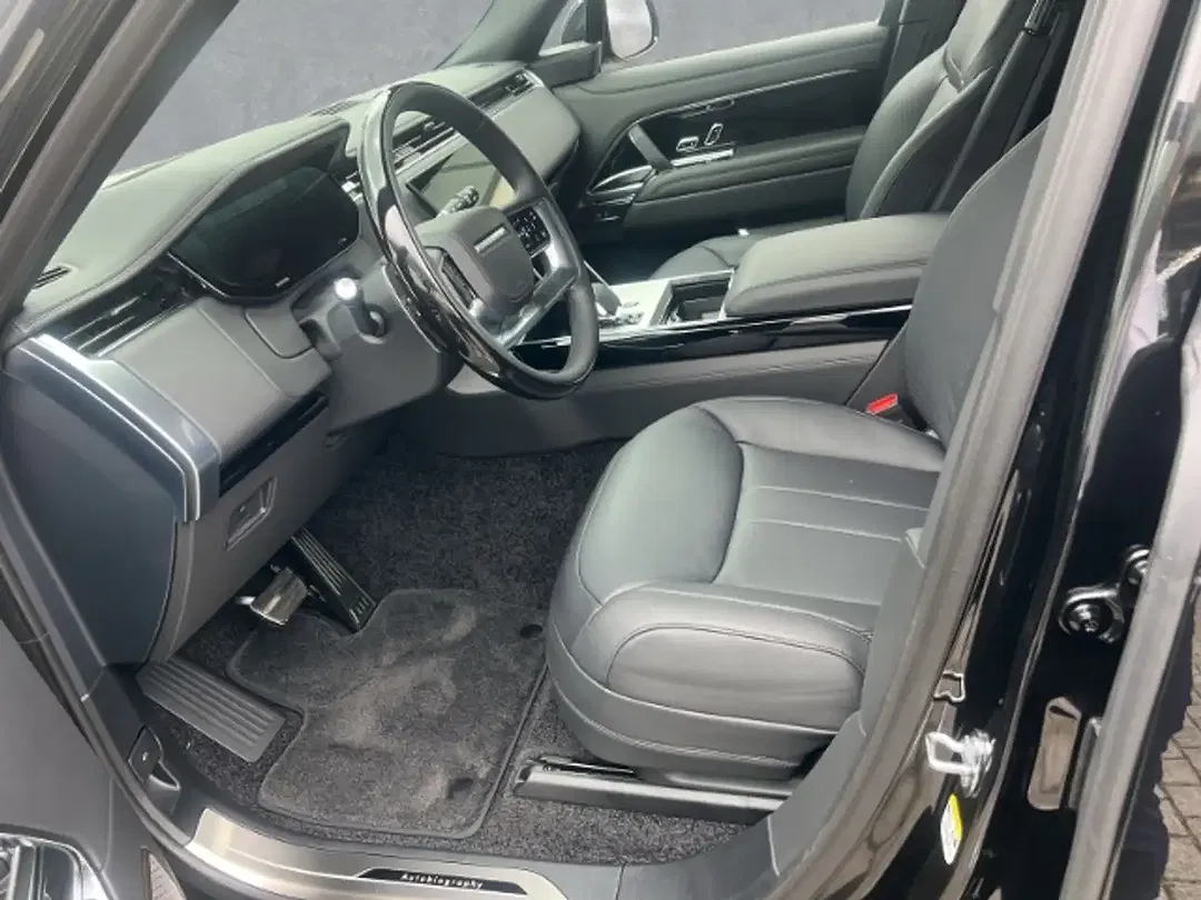 Land Rover Range Rover - Thumbnail 11