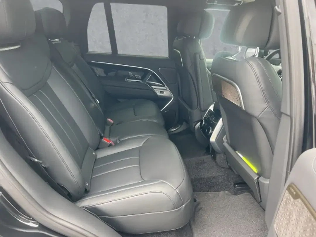Land Rover Range Rover - Thumbnail 5